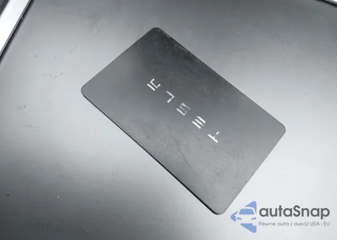 2022 Tesla Model Y Performance Dual Motor All-Wheel Drive from USA, damaged, VIN 7SAYGDEF5NF544542